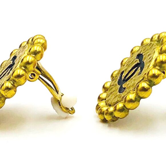 CHANEL CC Logos Round Clip-On Earrings Gold Tone 95P Auth w/Box p1113 - Picture 3 of 8